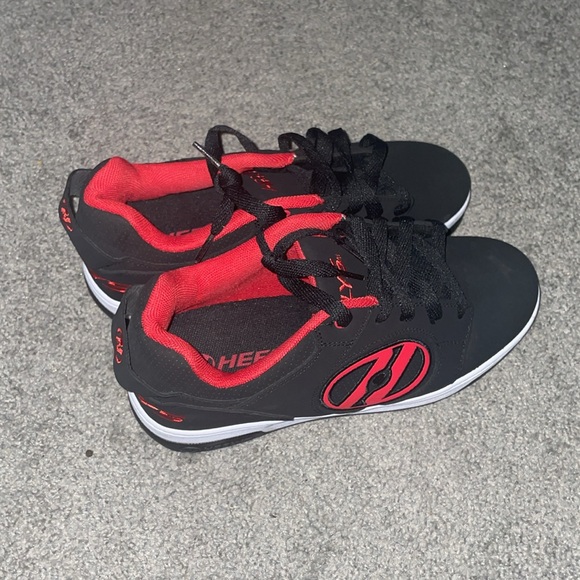 Heelyes size 7 every piece included - Picture 2 of 3